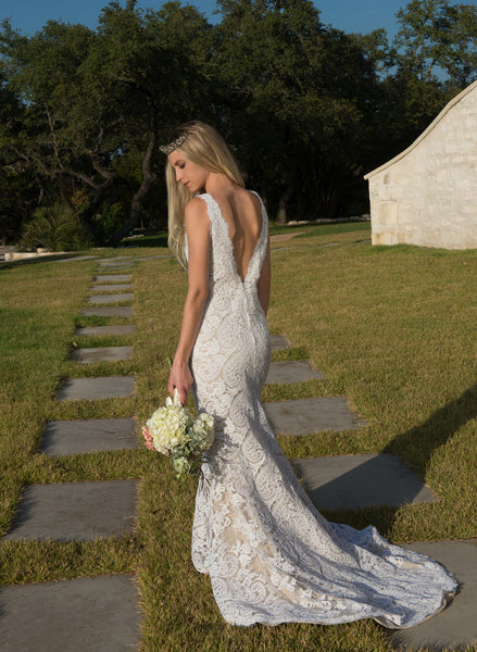 みあさま　Ameri vintage　LINDA LACE GOWN DRESS Couture Alencon Lace Mermaid Gown - Custom Bridal Gowns